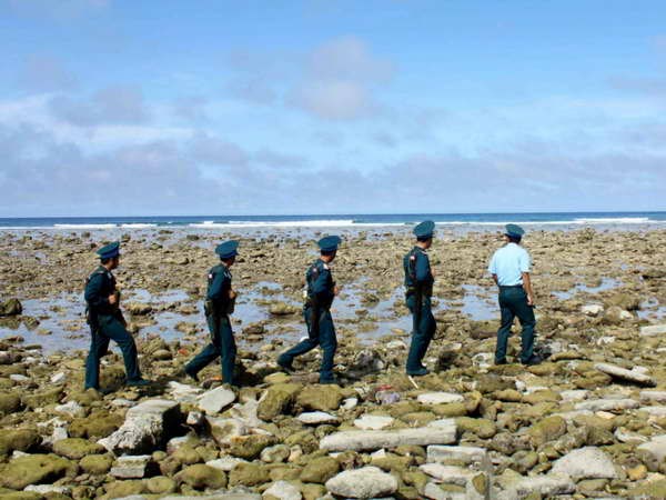 VND32 billion donated to fund for sea and islands